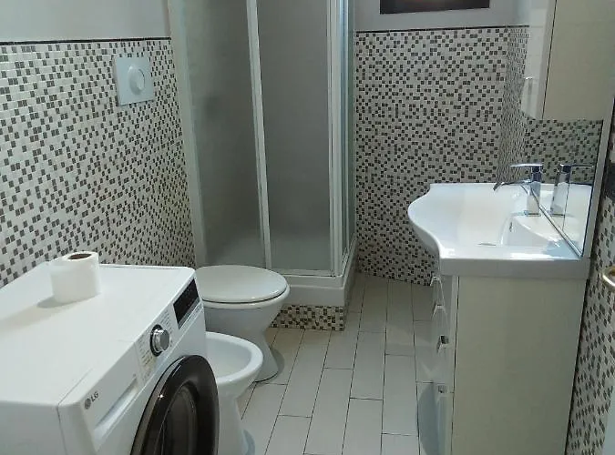 Cozzi Apartment